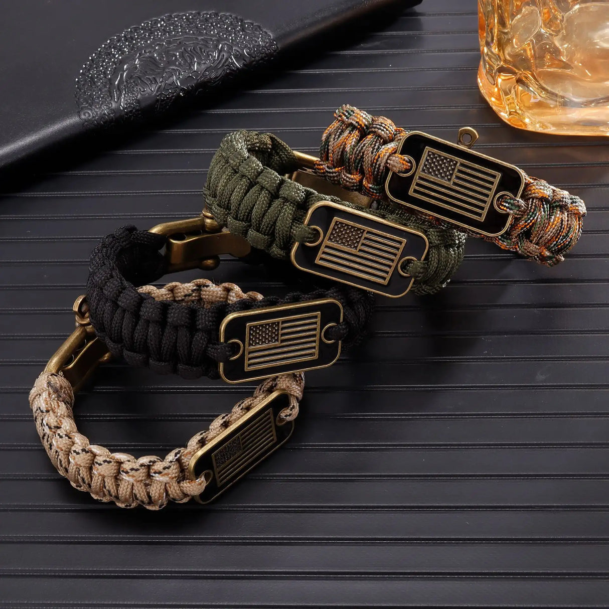 Outdoor Paracord Bracelet Survival Zinc Alloy - Lootquake