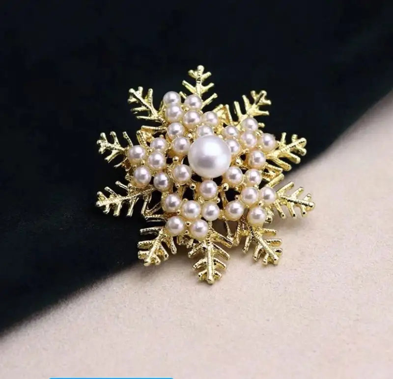 2pc New Exquisite And Elegant Pearl Snowflake Brooch - Lootquake