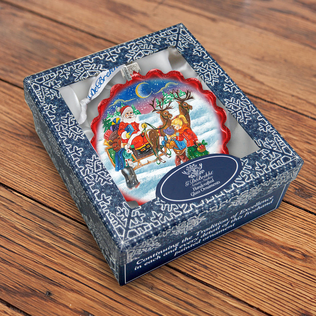 Adorno de cristal con forma de corona "Felices Fiestas a Todos" de G. DeBrekht - Decoración navideña - 759-044