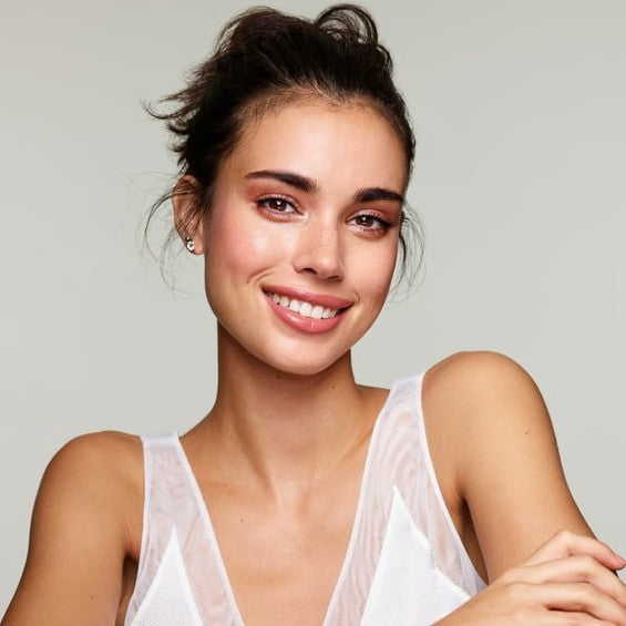 Instant Cheekbones Contouring Blush