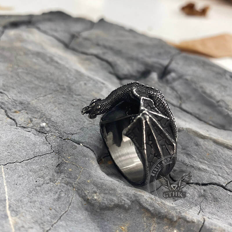 Anillo de acero inoxidable con dragón volador celta