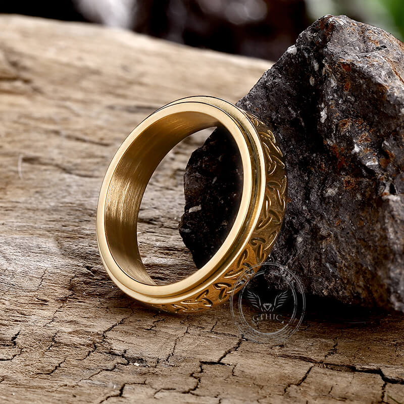 Anillo giratorio de acero inoxidable con nudo celta