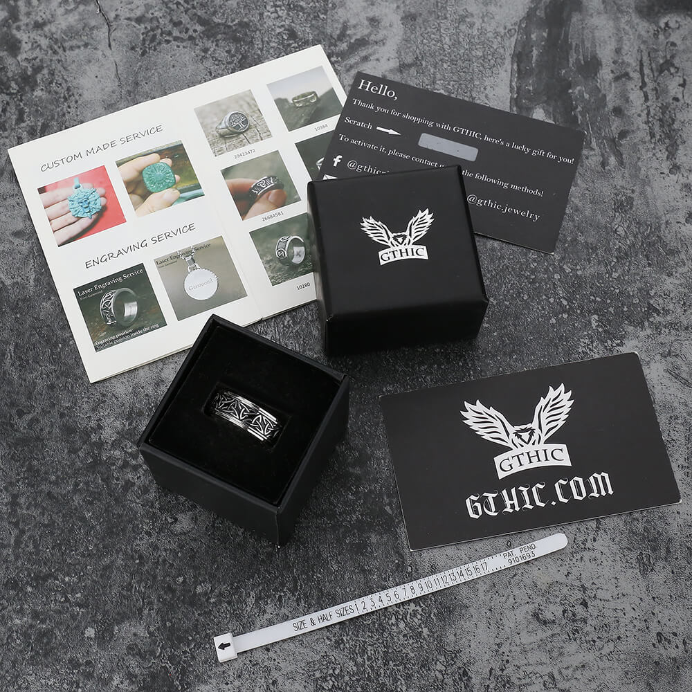 Anillo vikingo giratorio de acero inoxidable con nudo triangular celta