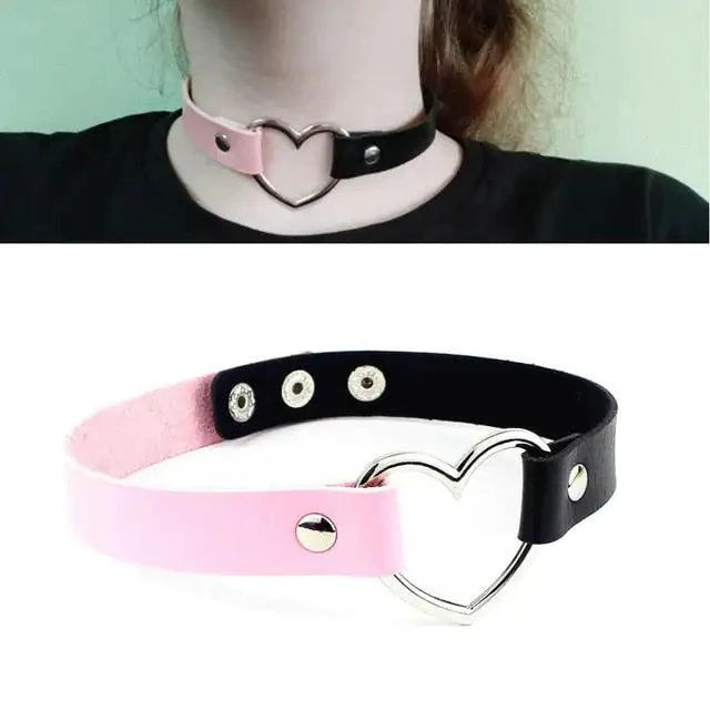 Chic Leather Collar