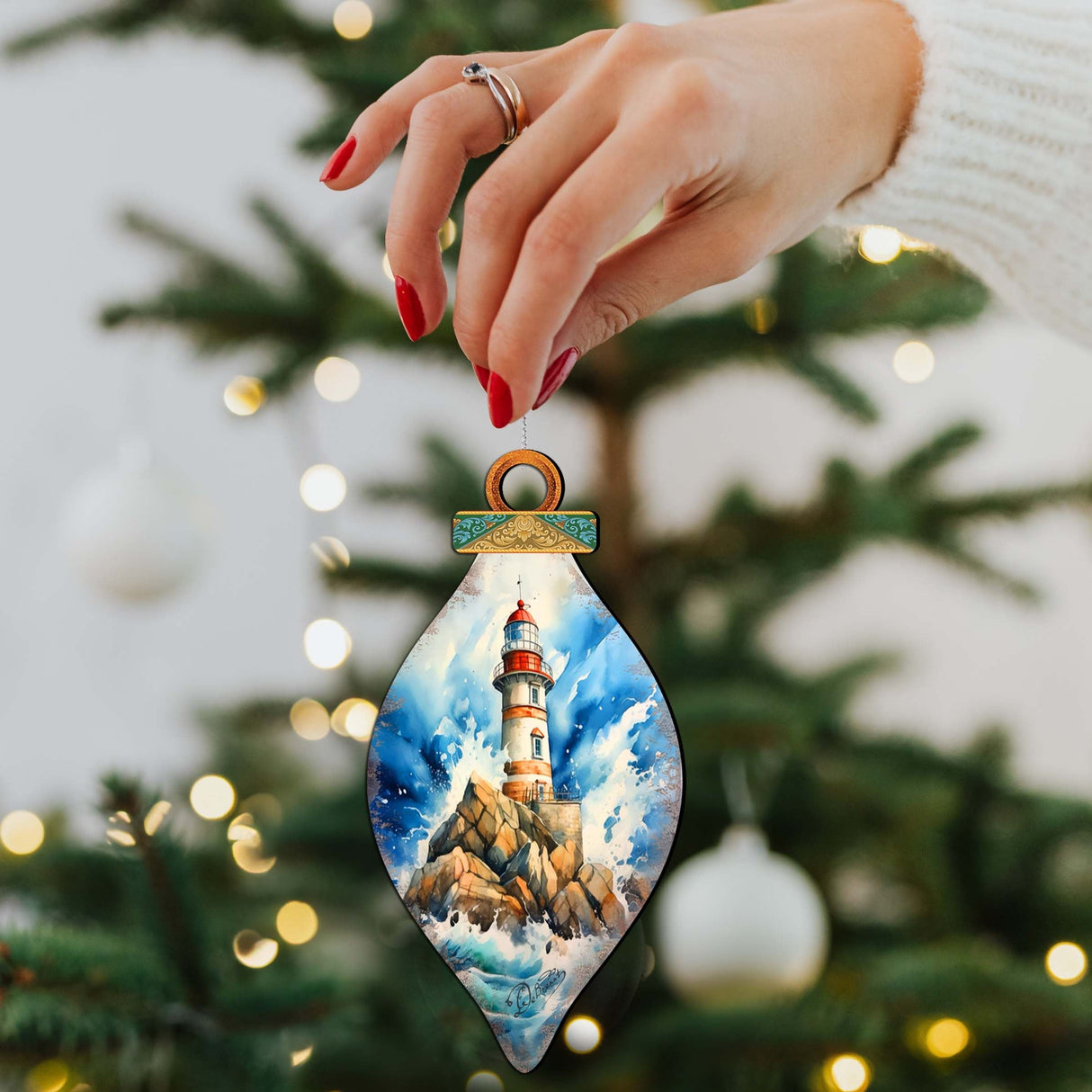 Adornos de madera para árbol de Navidad - Adornos de madera con forma de faro de G.Debrekht Coastal Holiday Decor - 8688177