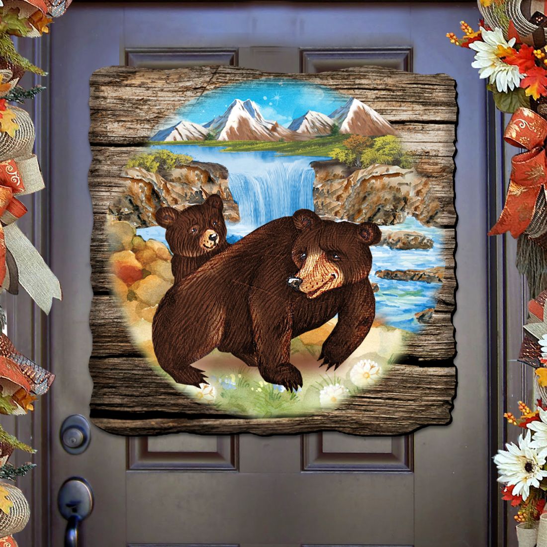 Bear Cabin Wildlife Door Decor - Wildlife Holiday Decor - 8114081H