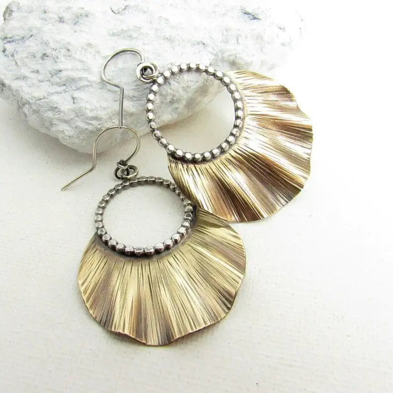 European And American Fashion Leaf Two-tone Earrings - Lootquake