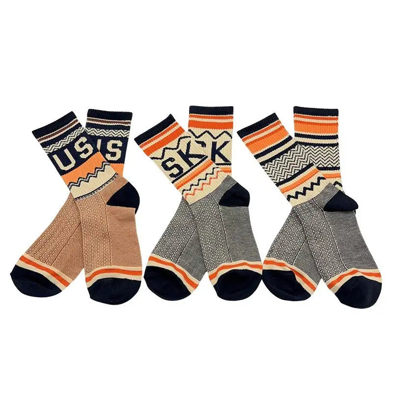 Six Pairs Of Men's And Women's Fashionable Socks With Letter Patterns - Offering Fashion And Comfort For Daily Wear And Suitable For All Four Seasons. - Lootquake