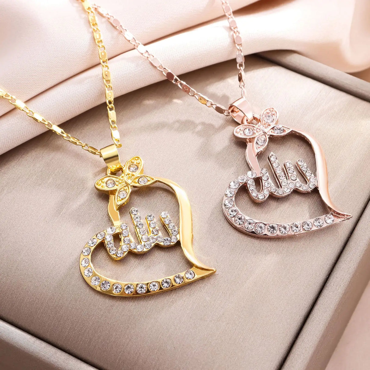 Creative Heart Full Diamond Fashion Hollowed-out Necklace - Lootquake