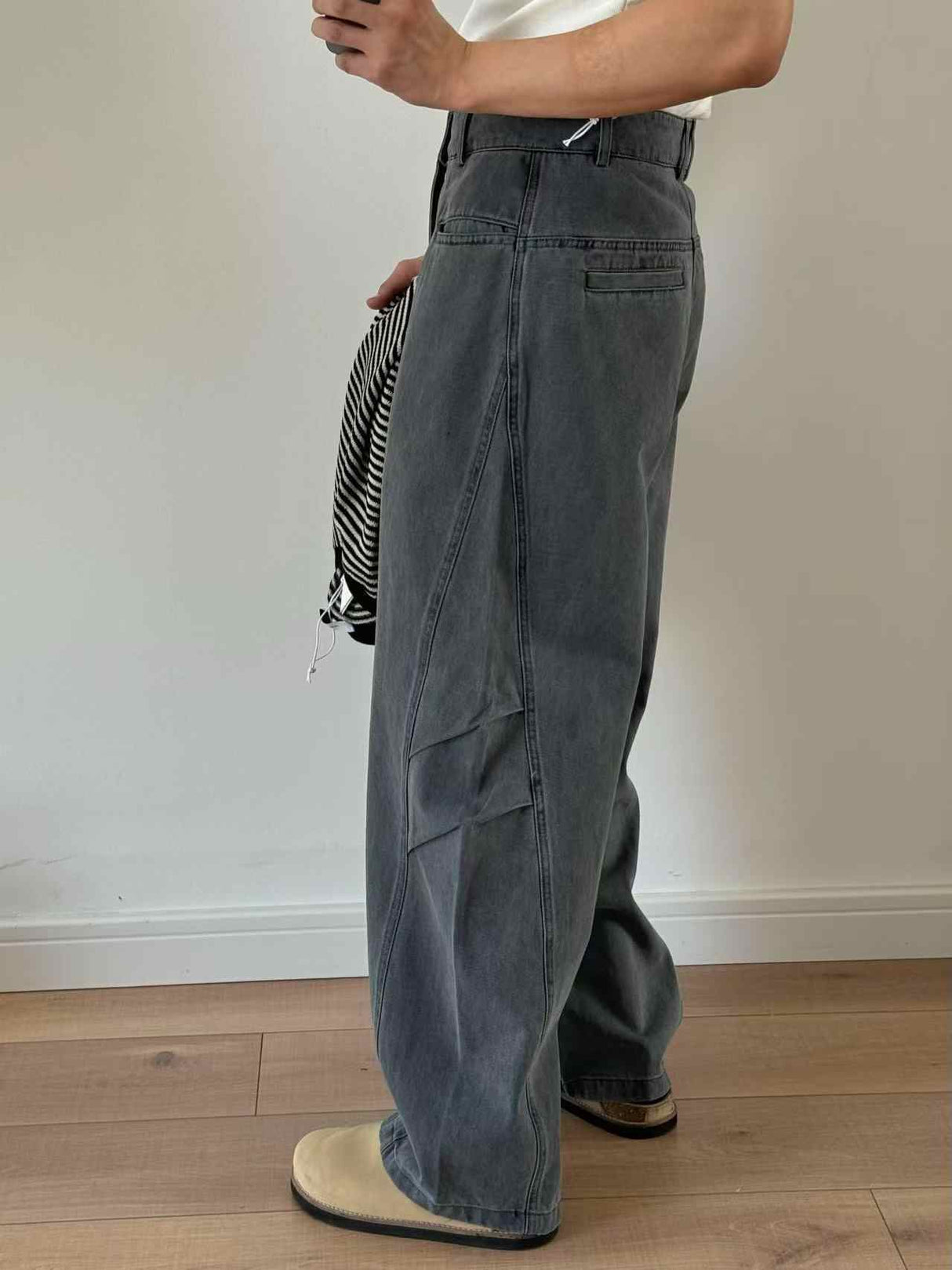 Three-dimensional Cut Pleated Washed All-match Matchet Pants White Unifrom Casual Jeans - Lootquake