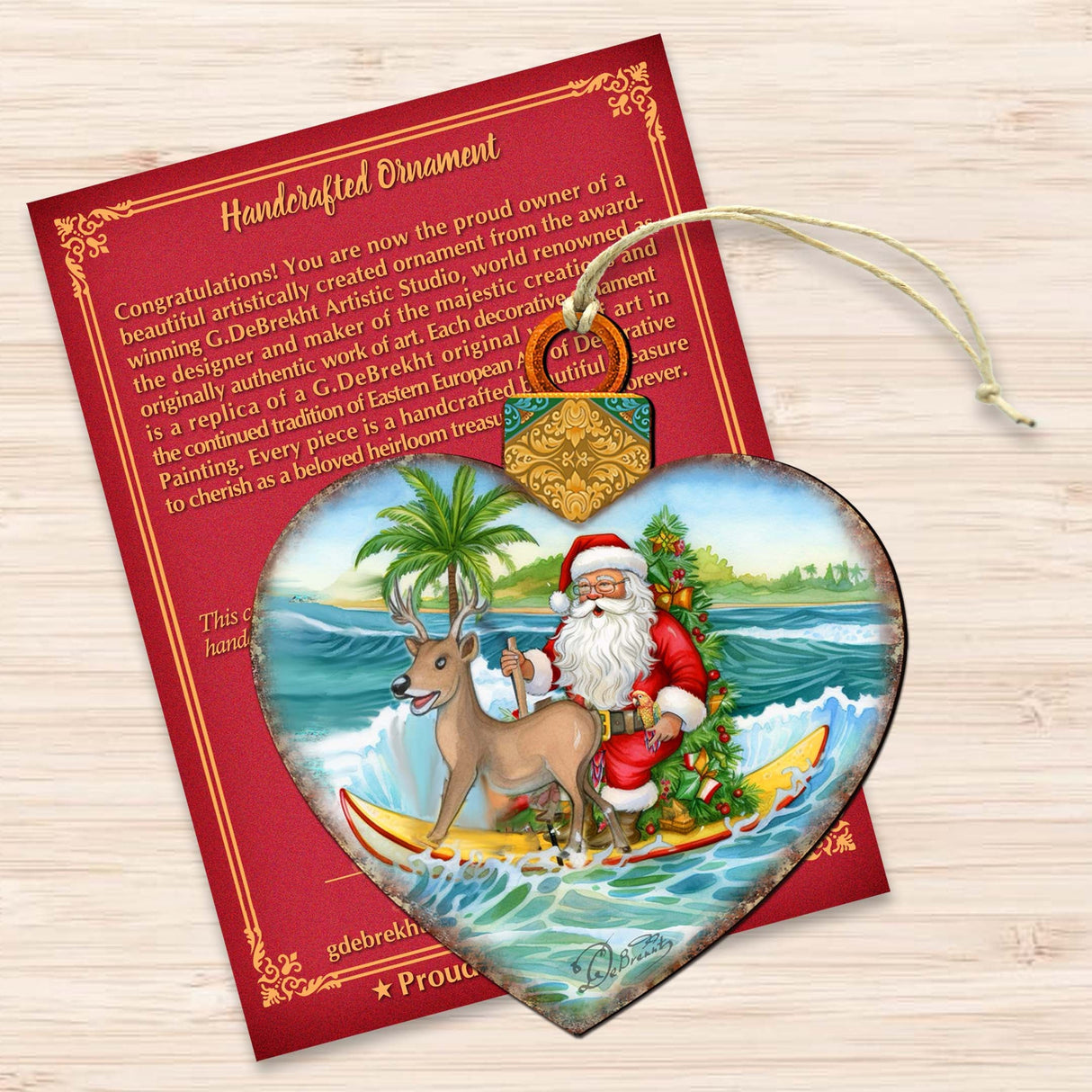 Adornos navideños de madera - Adornos de madera con forma de corazón de Papá Noel surfista de G.Debrekht - Decoración navideña costera - 8688174