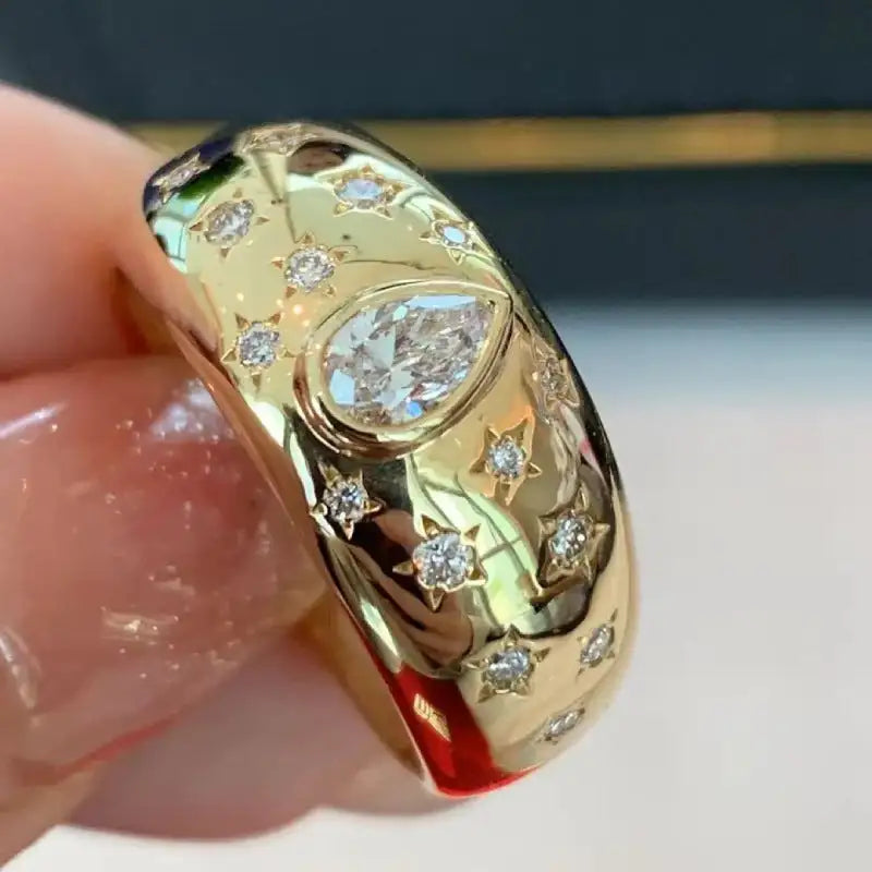 Fashion XINGX Water Drop Gem Ring Inlaid - Lootquake