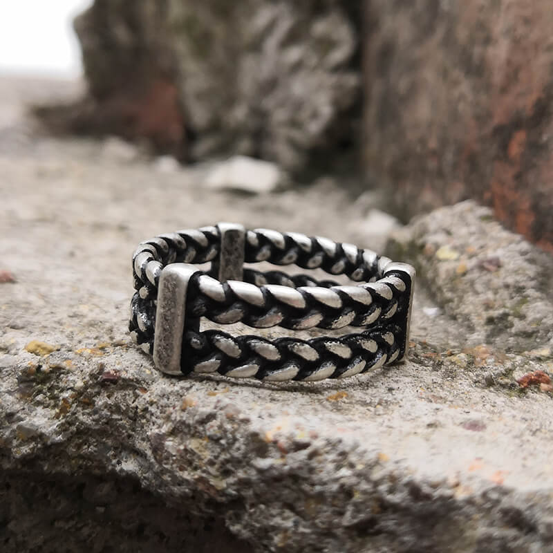 Anillo de acero inoxidable con cadena de espigas de trigo dobles