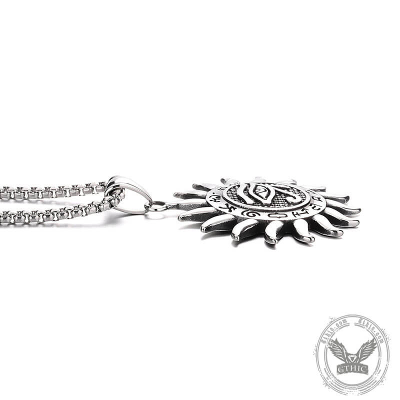 Colgante egipcio de acero inoxidable con el Ojo de Ra Sun