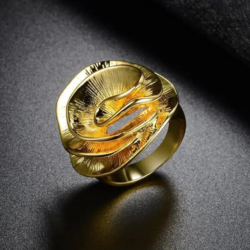 Creative Irregular Flower Ring Copper 18K Gold Women's - Lootquake