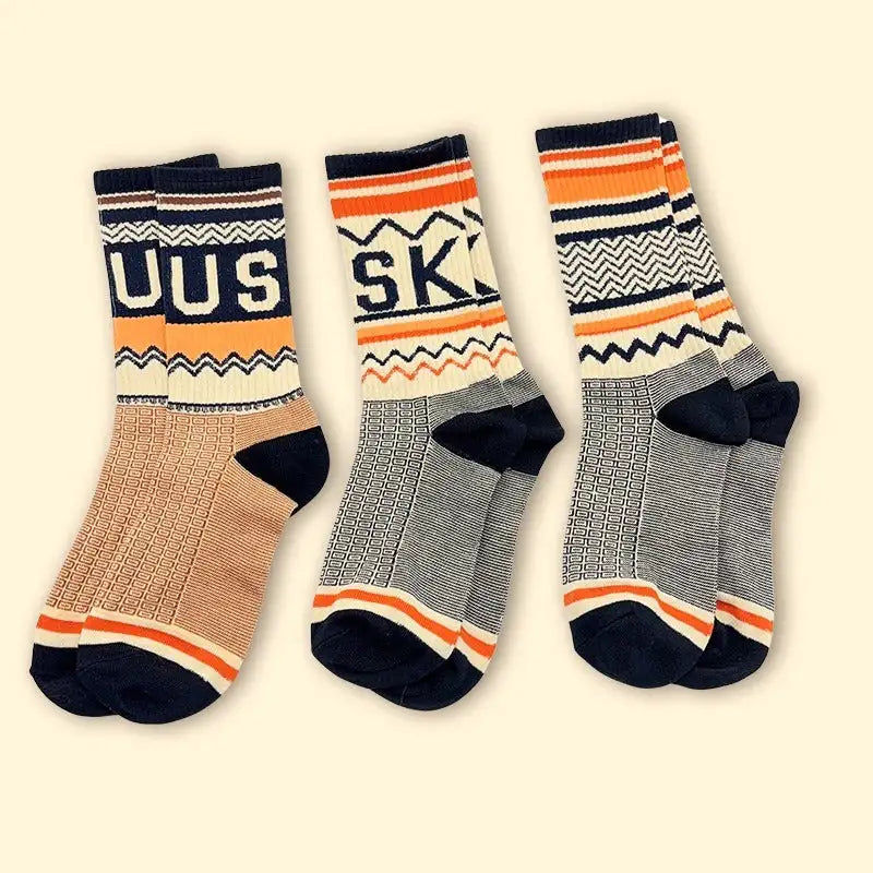 Six Pairs Of Men's And Women's Fashionable Socks With Letter Patterns - Offering Fashion And Comfort For Daily Wear And Suitable For All Four Seasons. - Lootquake