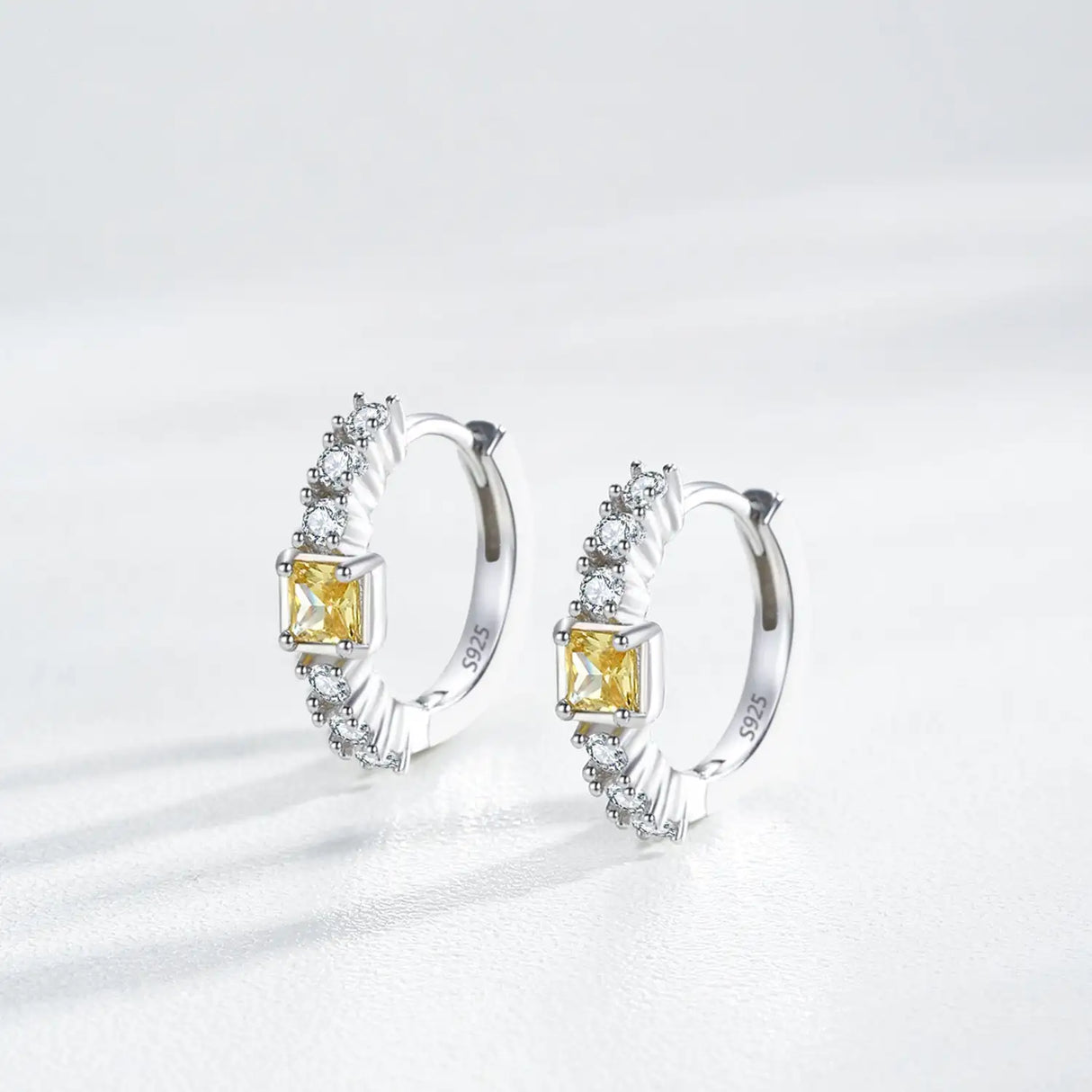 S925 Sterling Silver With Shiny Diamond Earrings Cold High Sense Ear Ring - Lootquake