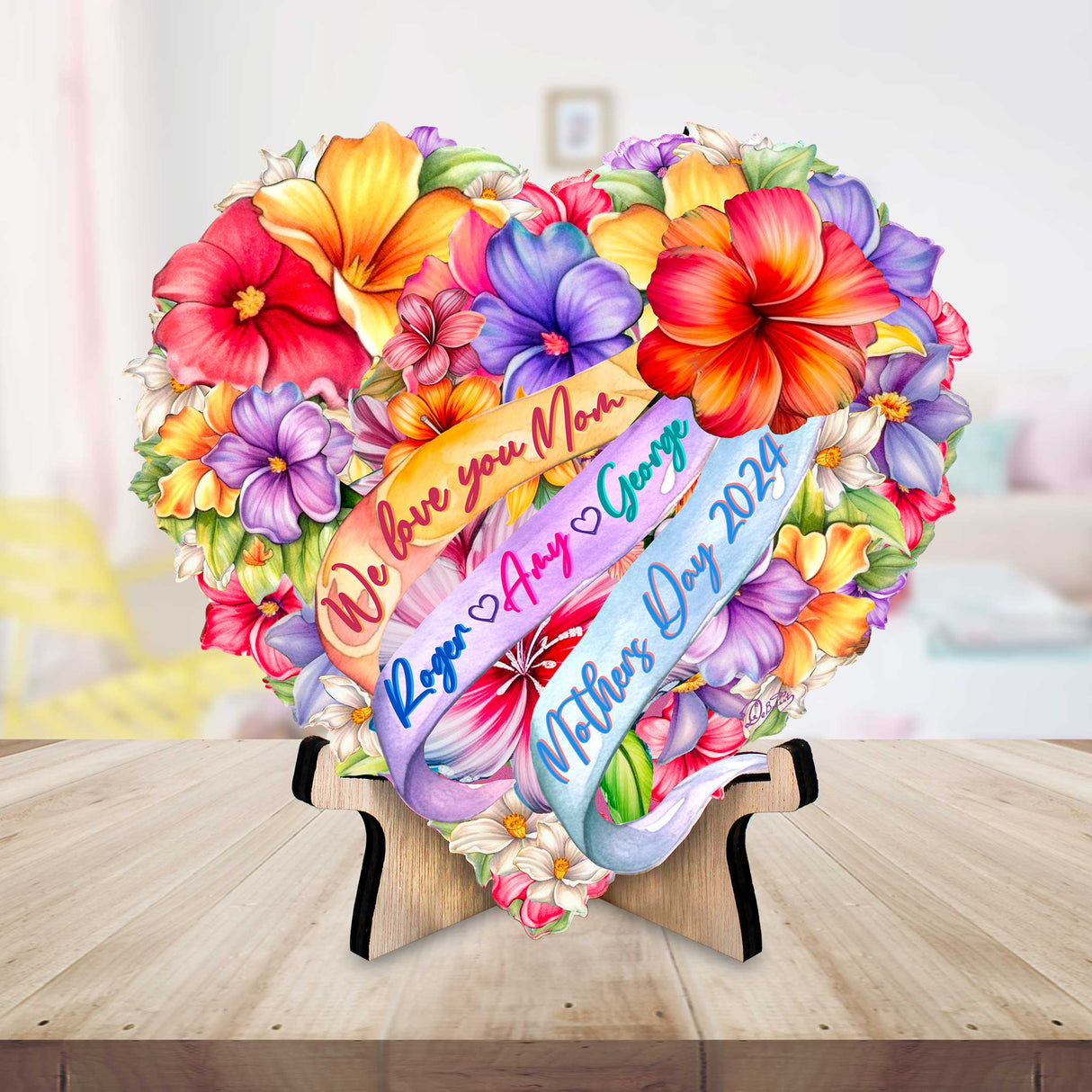 Regalo personalizado para el Día de la Madre: Corazón de flores con nombres familiares en soporte de madera, decoración para mamá de G. Debrekht Family Love Decor - 8688300