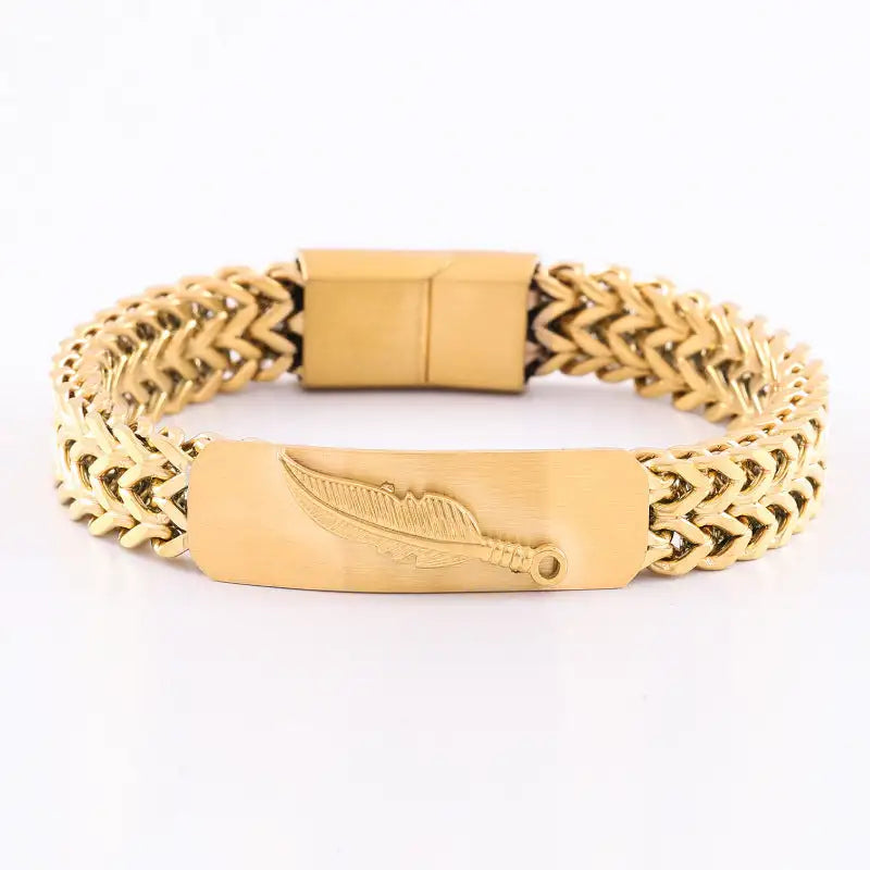 Retro Stainless Steel Three-dimensional Design Bracelet - Lootquake