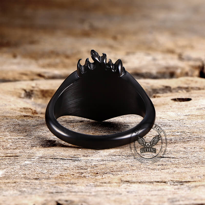Anillo de acero inoxidable con forma de corazón de llama y gota de aceite