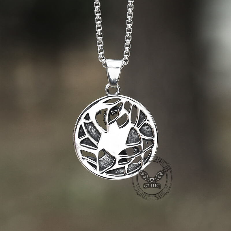 Colgante de acero inoxidable con amuleto de dragón volador