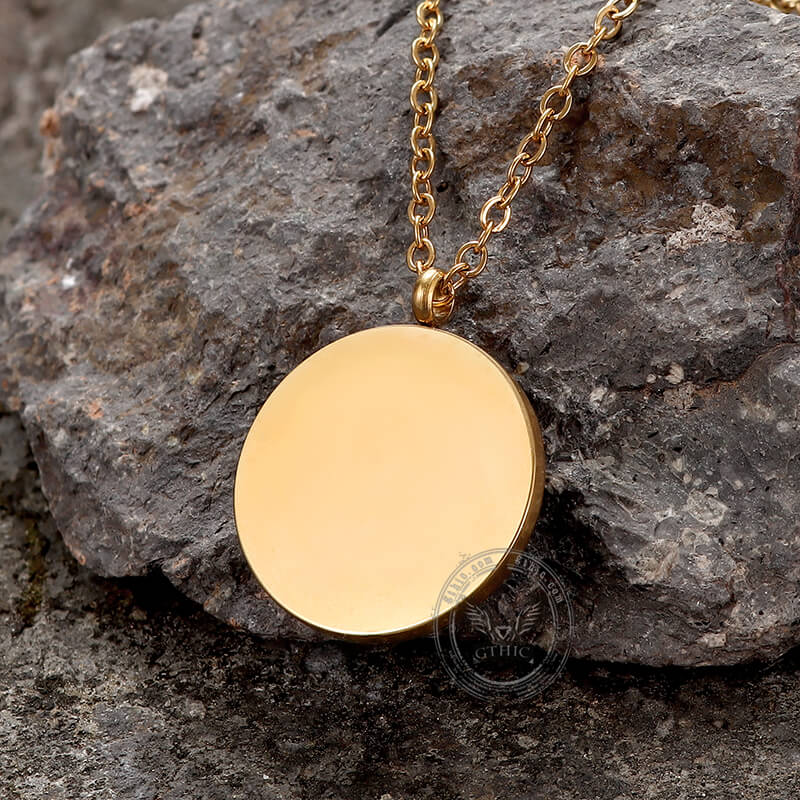 Collar de acero inoxidable con ojo malvado dorado