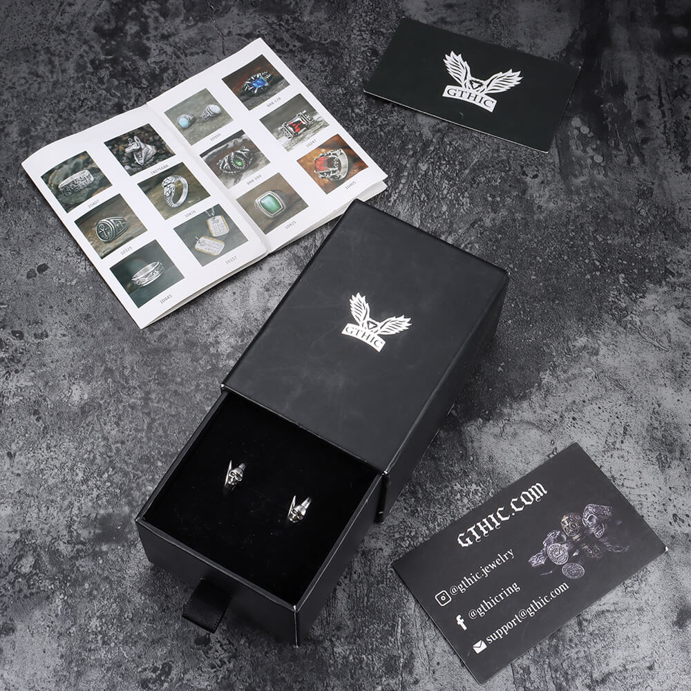 Pendientes de acero inoxidable con calavera gótica