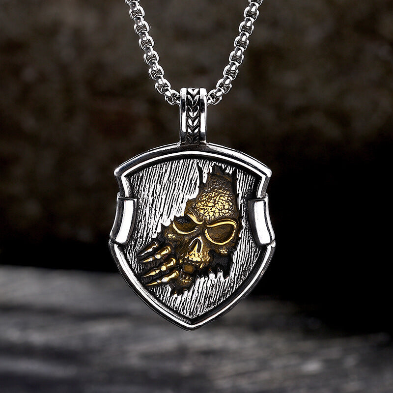 Collar de acero inoxidable con calavera gótica de vampiro