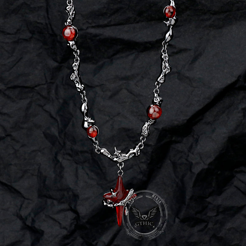 Collar de aleación con estrella de cuatro puntas y espinas góticas