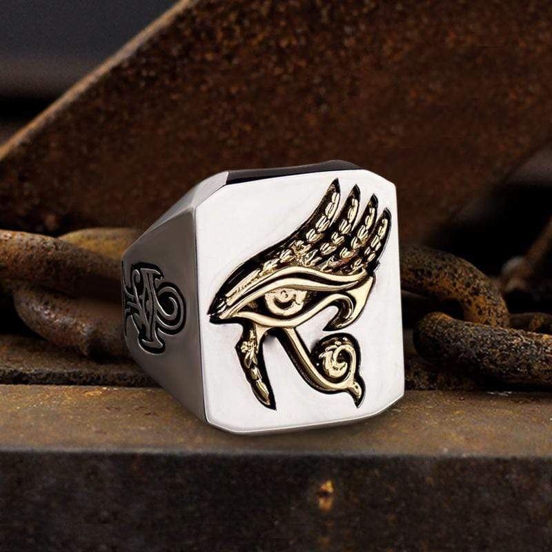 Anillo de acero inoxidable con el Ojo de Horus y la mitología egipcia