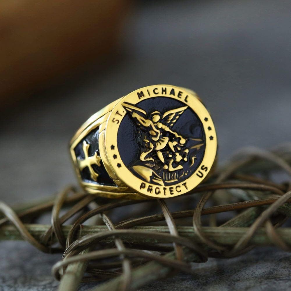 Anillo de acero inoxidable del Arcángel San Miguel
