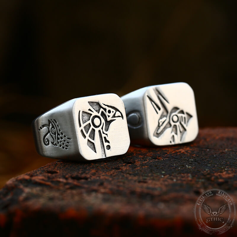 Anillo egipcio de acero inoxidable con Horus y Anubis