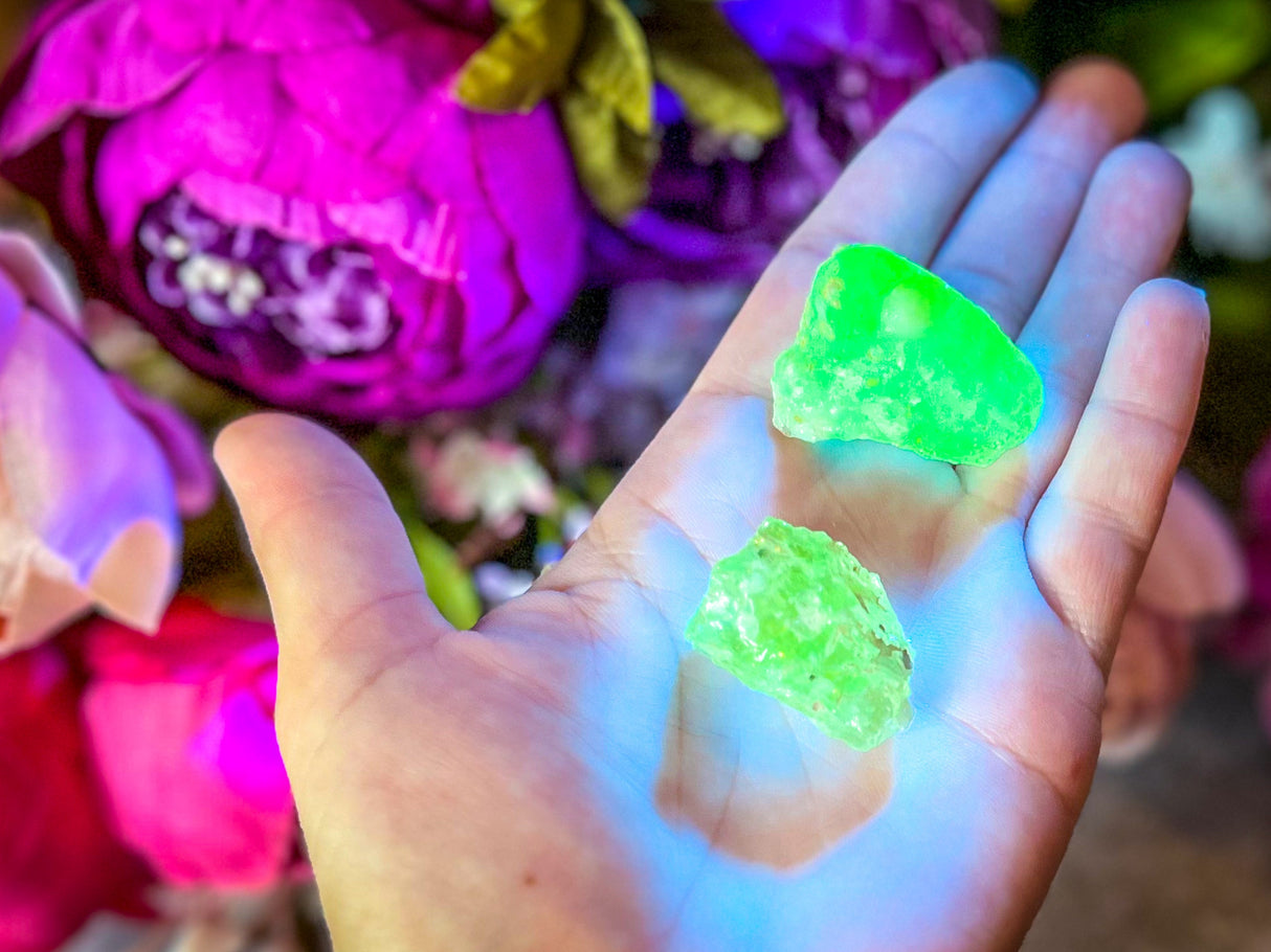 Hyalite Opal, also known as Kryptonite, Water Opal, Water Stone, Fluorescent Minerals