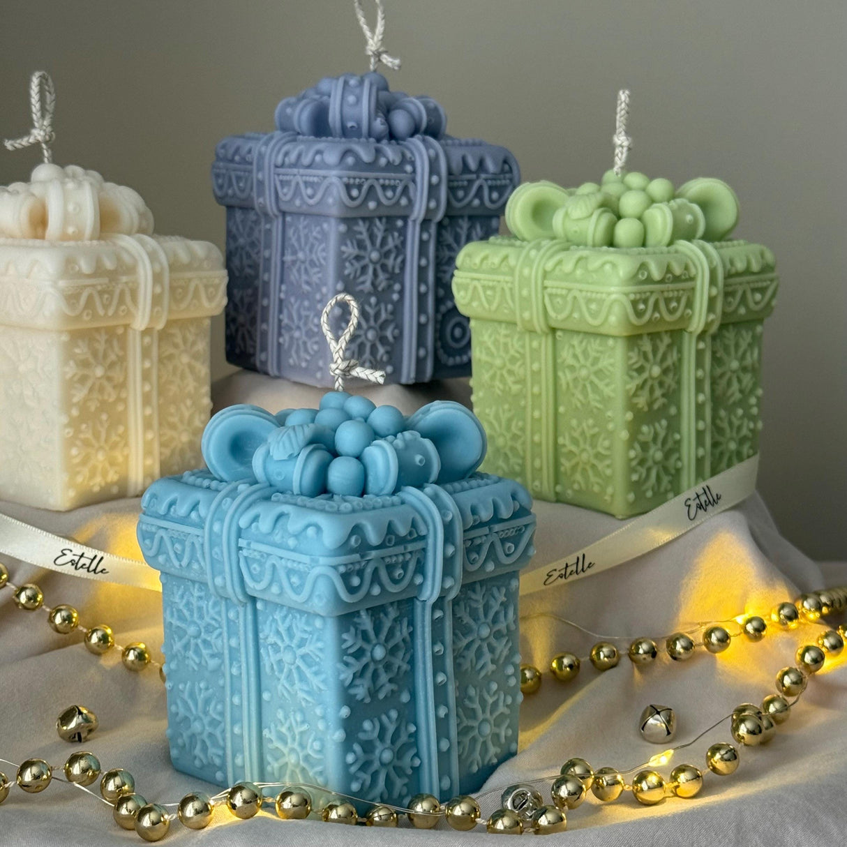 Christmas Gift Box Candle