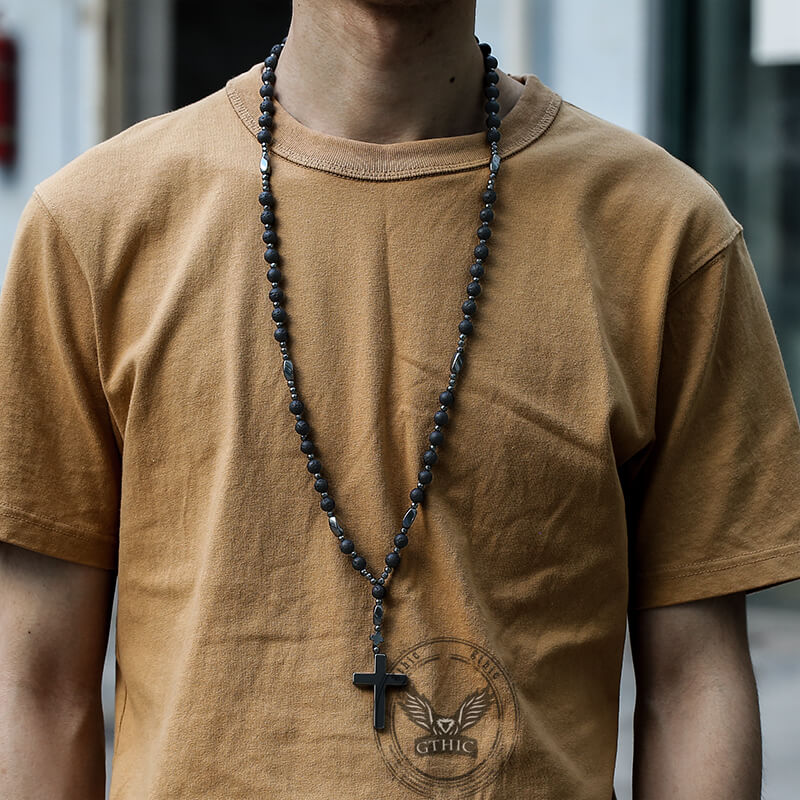 Collar rosario de motociclista con cuentas de piedra y cruz latina