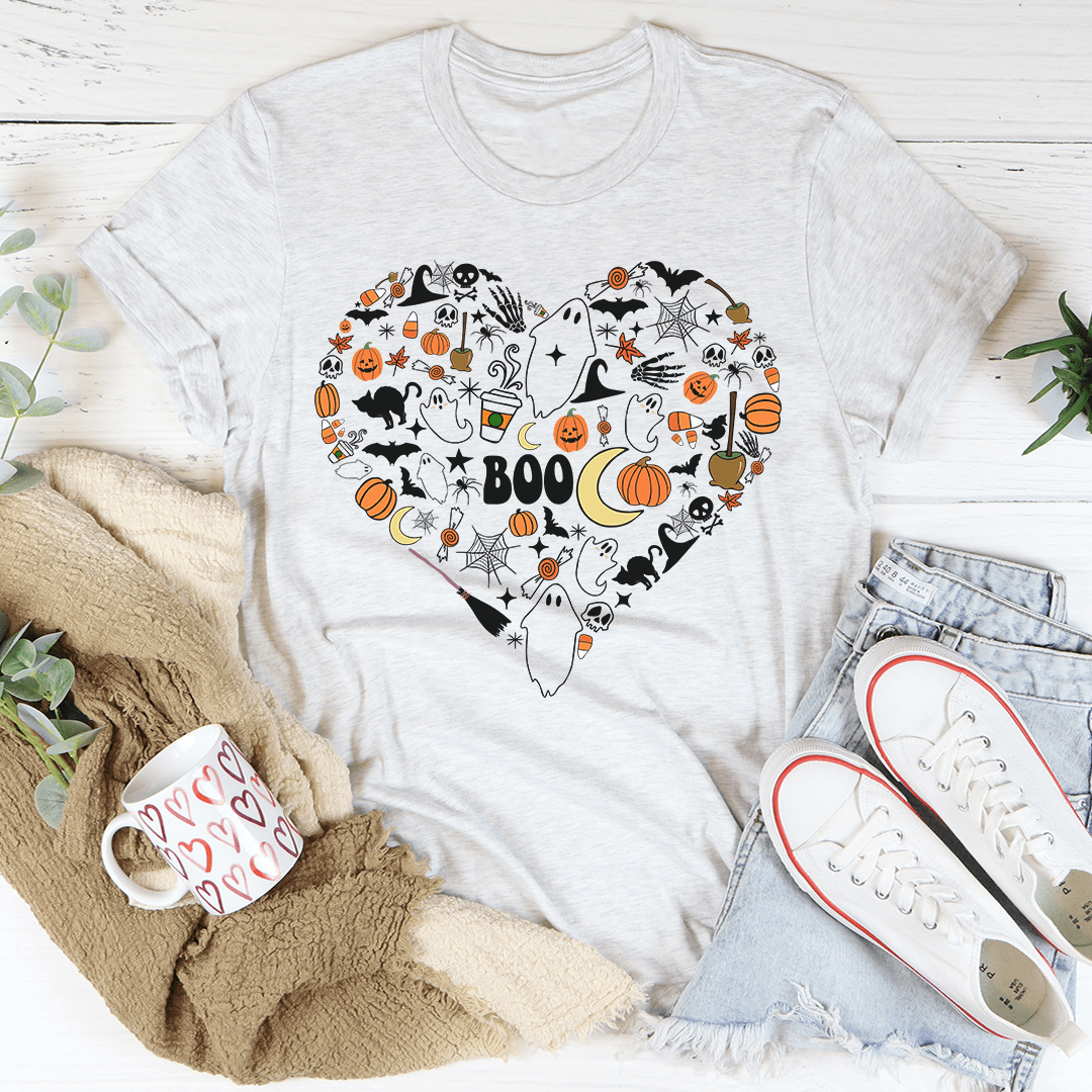Camiseta con garabatos de Love Halloween