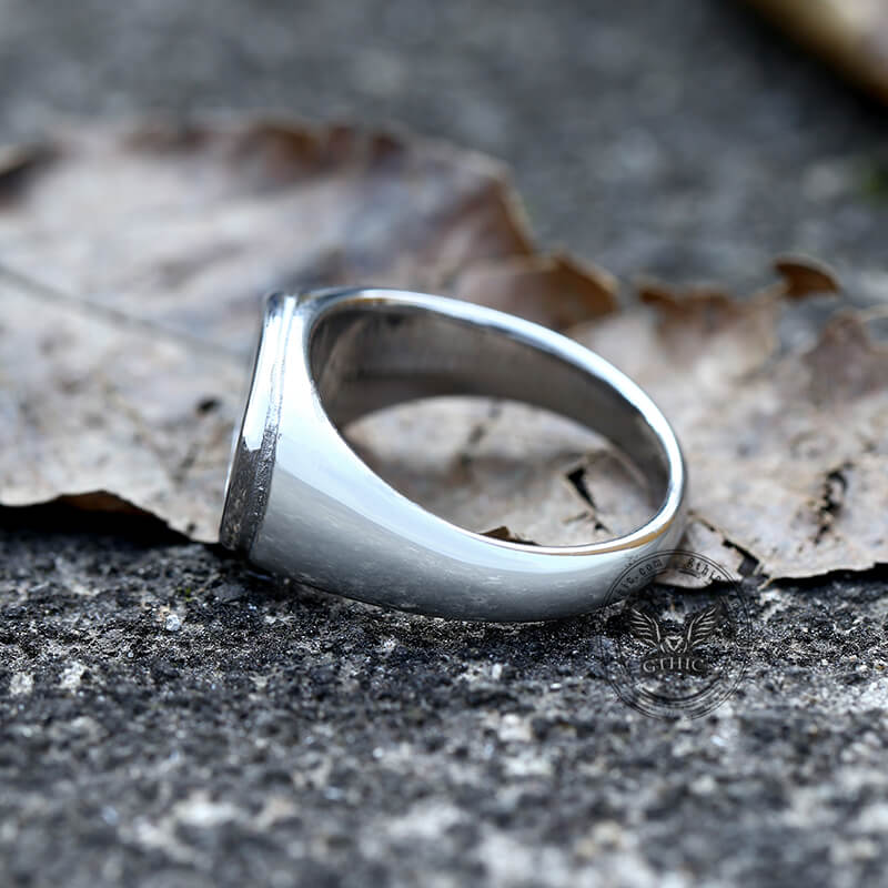 Anillo minimalista de acero inoxidable con concha cuadrada