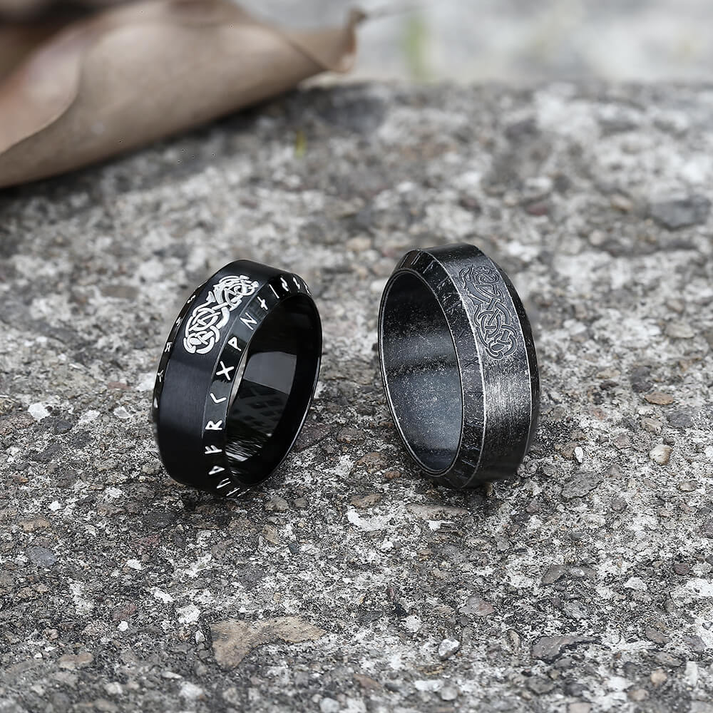 Anillo vikingo de acero inoxidable con runas de dragón nórdico
