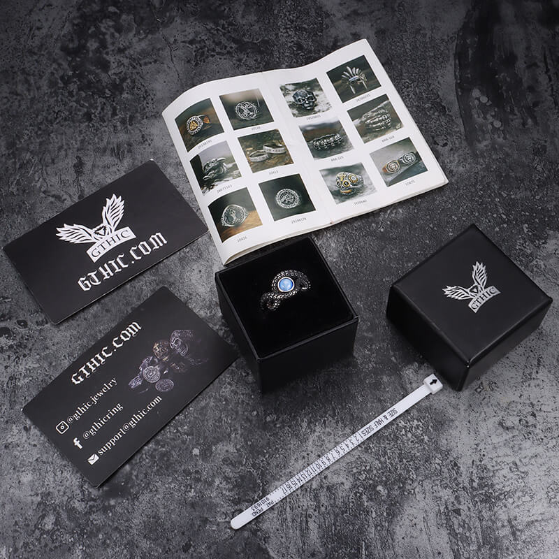 Anillo de acero inoxidable con forma de animal y tentáculo de pulpo