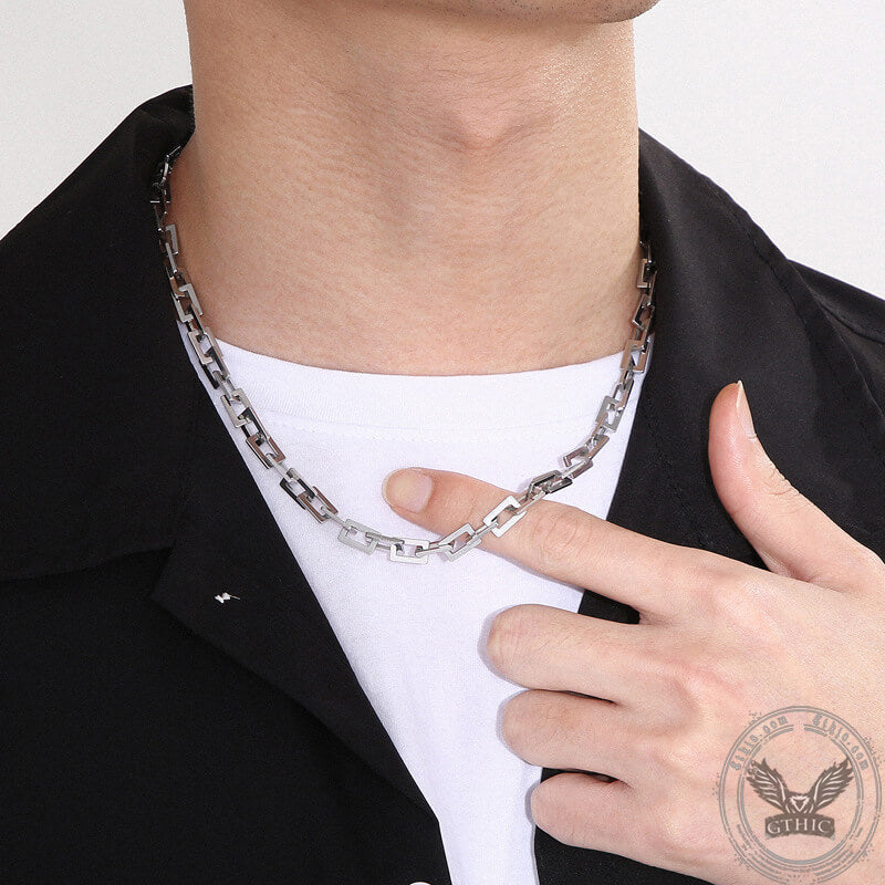 Collar de acero inoxidable con cadena de caja punk
