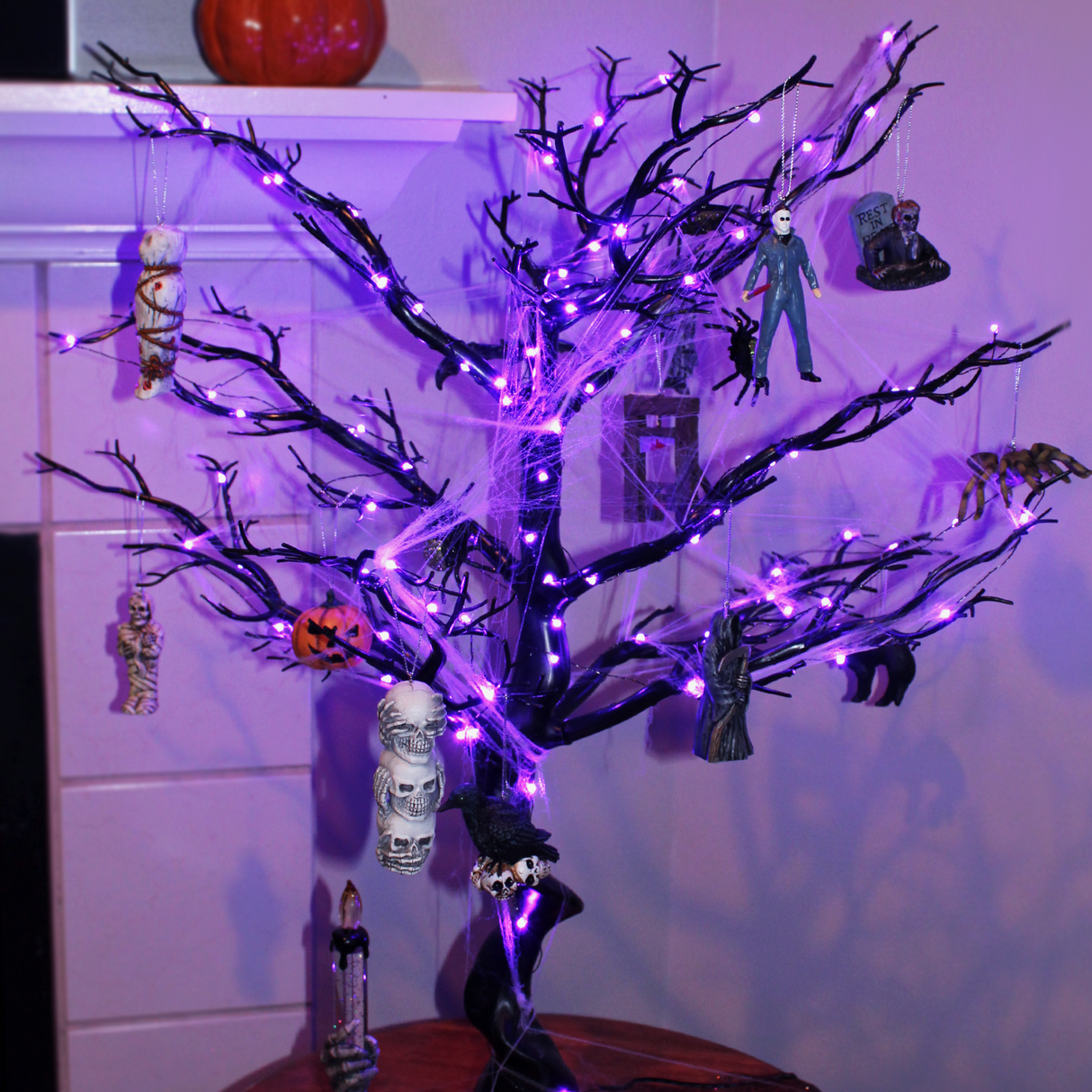 Horrornaments Tree
