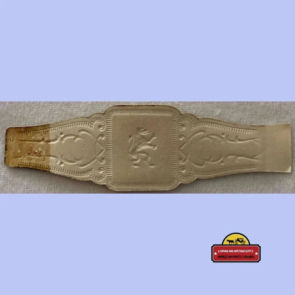 Rare Antique Vintage La Amita Habana Cigar Band from Tampa