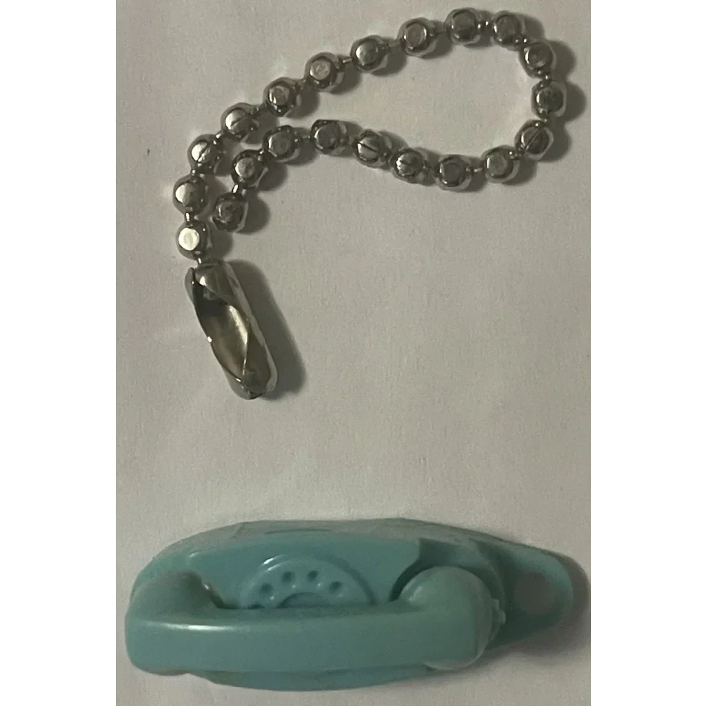 Retro Princess Phones Keychain Brings 1960s Charm to Your Pocket