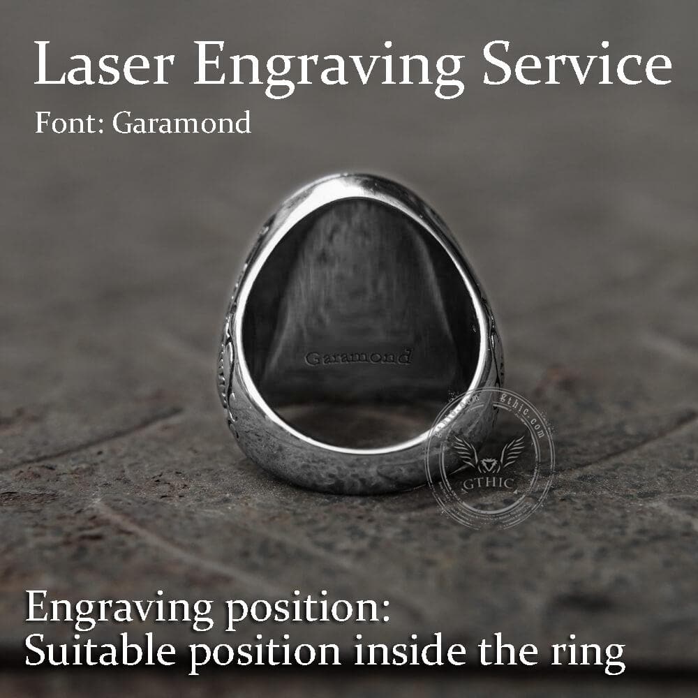 Anillo de acero inoxidable con gemas y diseño retro