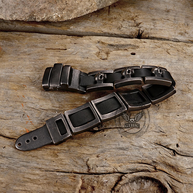 Hebilla de reloj con calaveras retro y pulsera de acero inoxidable