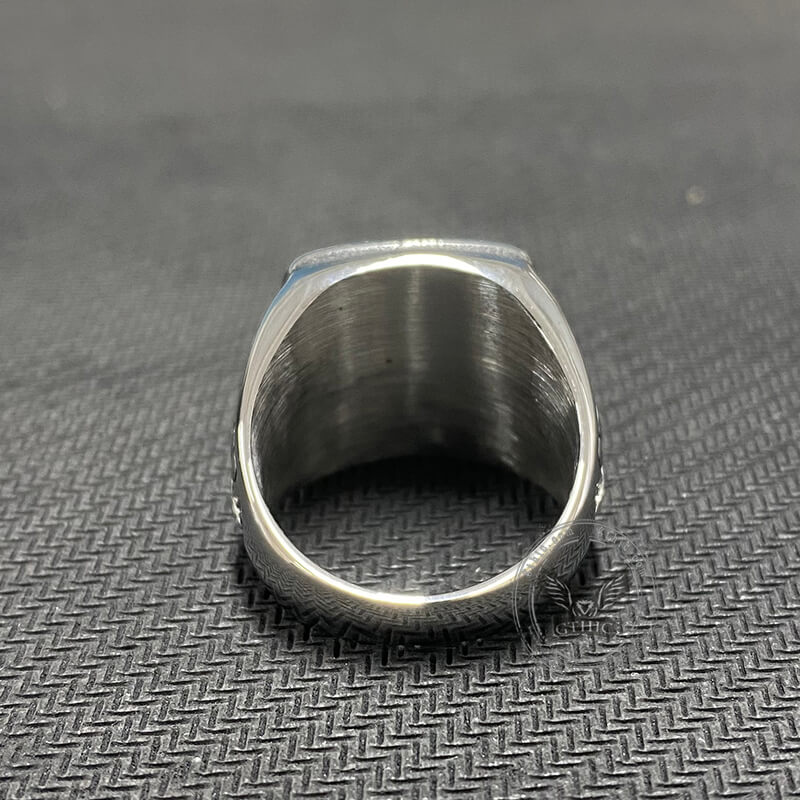 Anillo de sello de acero inoxidable con diseño de escorpión