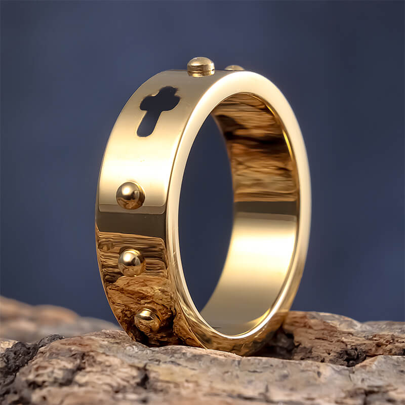 Anillo de acero inoxidable con cruz de lunares sencillos