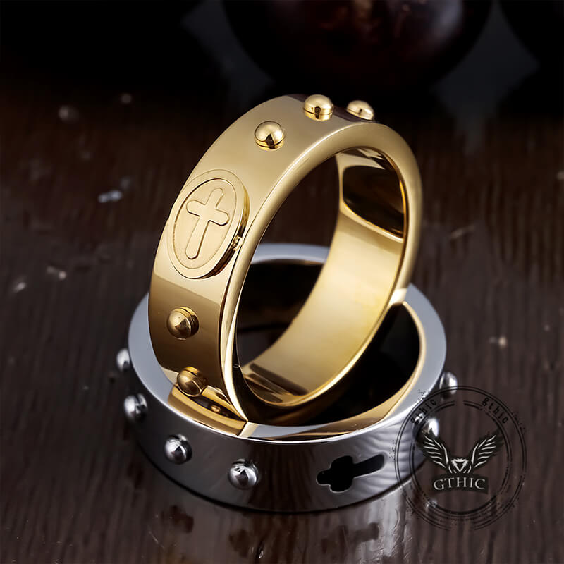 Anillo de acero inoxidable con cruz de lunares sencillos