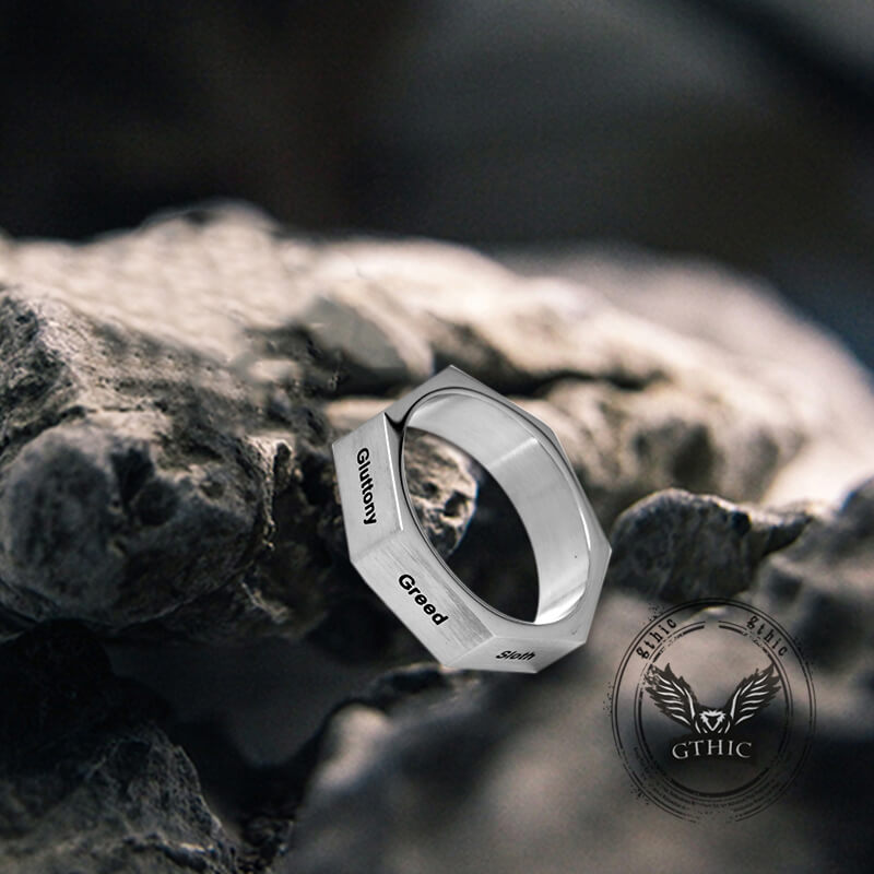 Anillo sencillo de acero inoxidable con siete pecados y siete virtudes