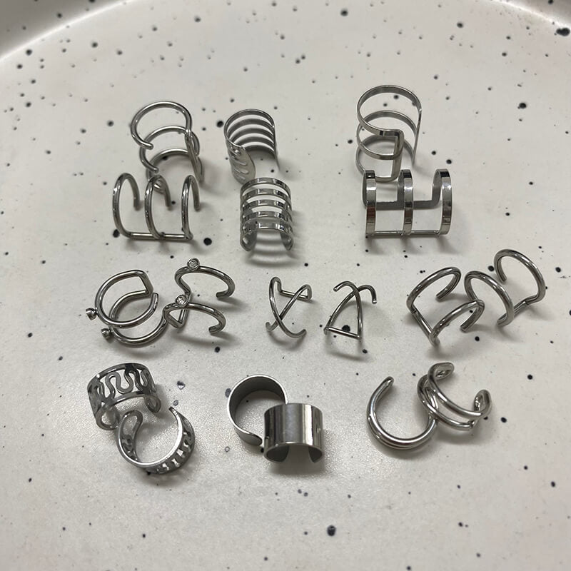 Juego de aretes sencillos de acero inoxidable